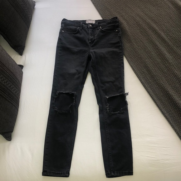 Free People Denim - Free People Black Ripped Skinny Jeans
